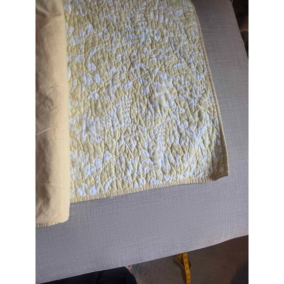Martha Stewart brand yellow quilted standard pillow shams 100% cotton - Picture 7 of 7